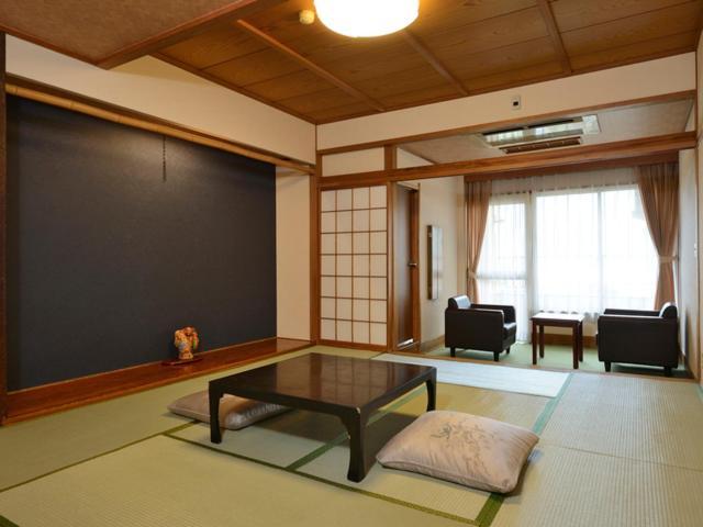 ホテル リバーサイド上田館 千曲市 エクステリア 写真